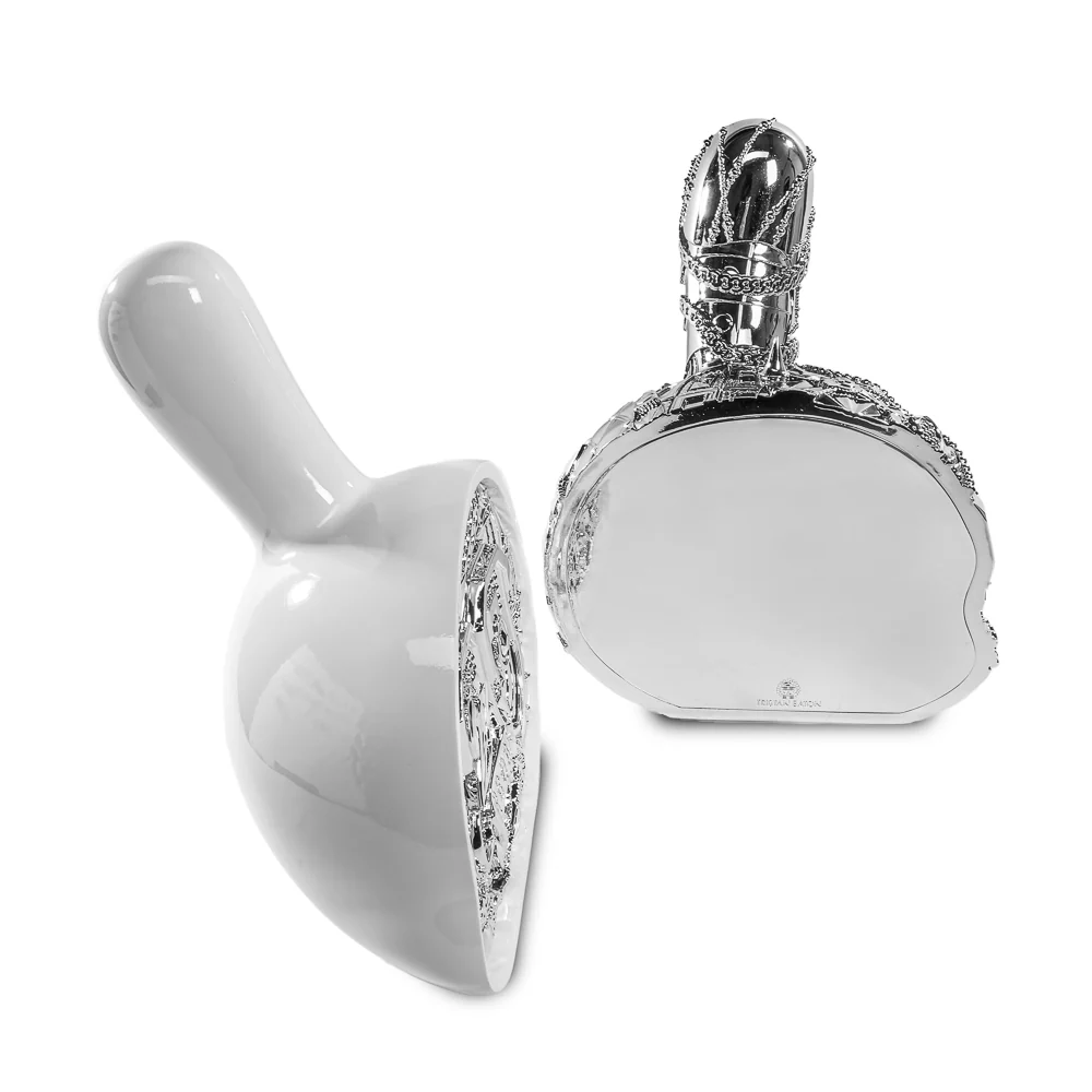 20th Anniversary Dunny Head 12" Art Figure - "Crown Jewels" by Tristan Eaton - White & Silver Edition (Limited Edition of 300) - Image 15