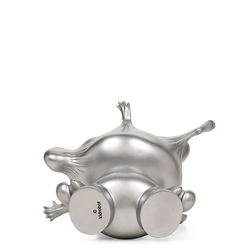 DCON 2022: Breaking Free 8" Resin Dunny by WHATSHISNAME - Metallic Silver Edition (Limited Edition) - Image 13