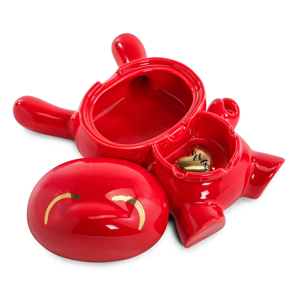 L.I.E. (LOVE ISN’T EASY) Dunny Ceramic Ashtray: BLAZE Edition (CONCEPT) - Image 8