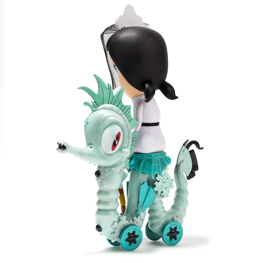 Lucy Curious Dark Harbor 7" Art Figure by Kathie Olivas - White Edition (Limited Edition of 200) - Image 5