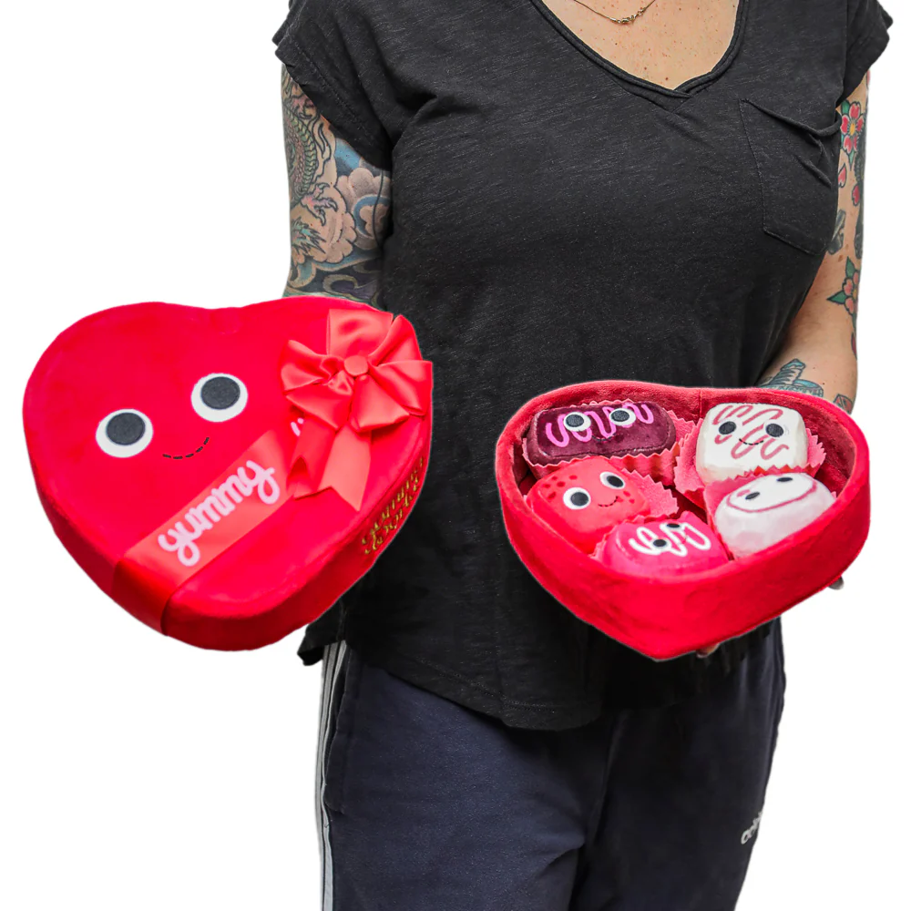 Yummy World Amore the Heart Box of Chocolates Interactive Plush - Image 21